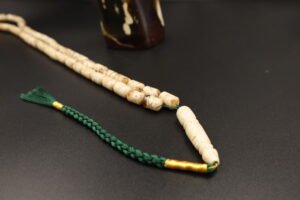 مسباح كهرمان سومطري مميز